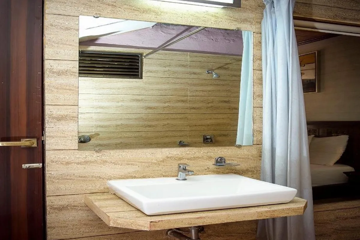 Hotels with private bathtubs in Matheran, India