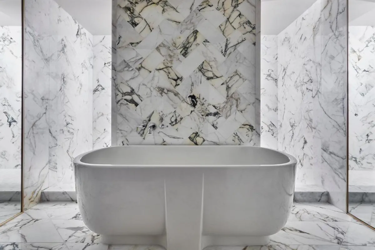 Four Seasons Hotel Austin - Hotel with Bathtub in Austin