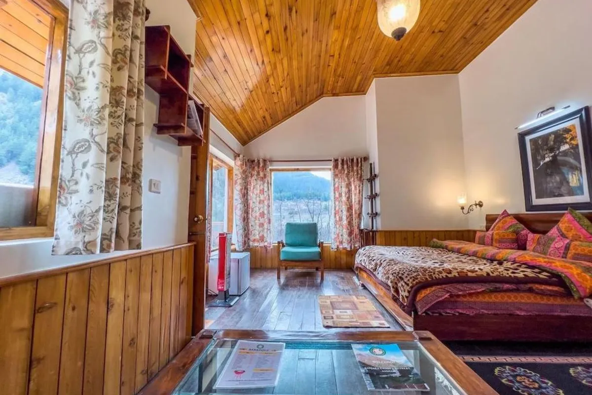 Banjara Retreat Sangla suite interior