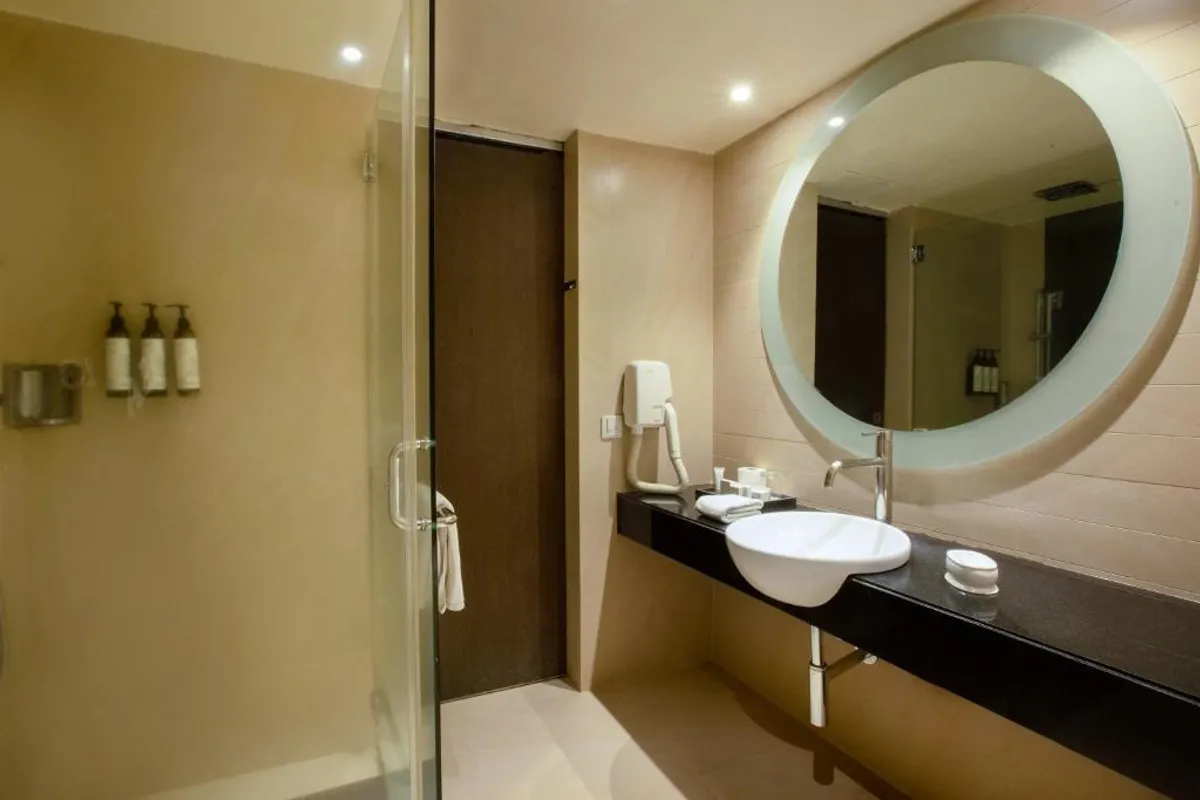 Hotels with private bathtubs in Siliguri, India