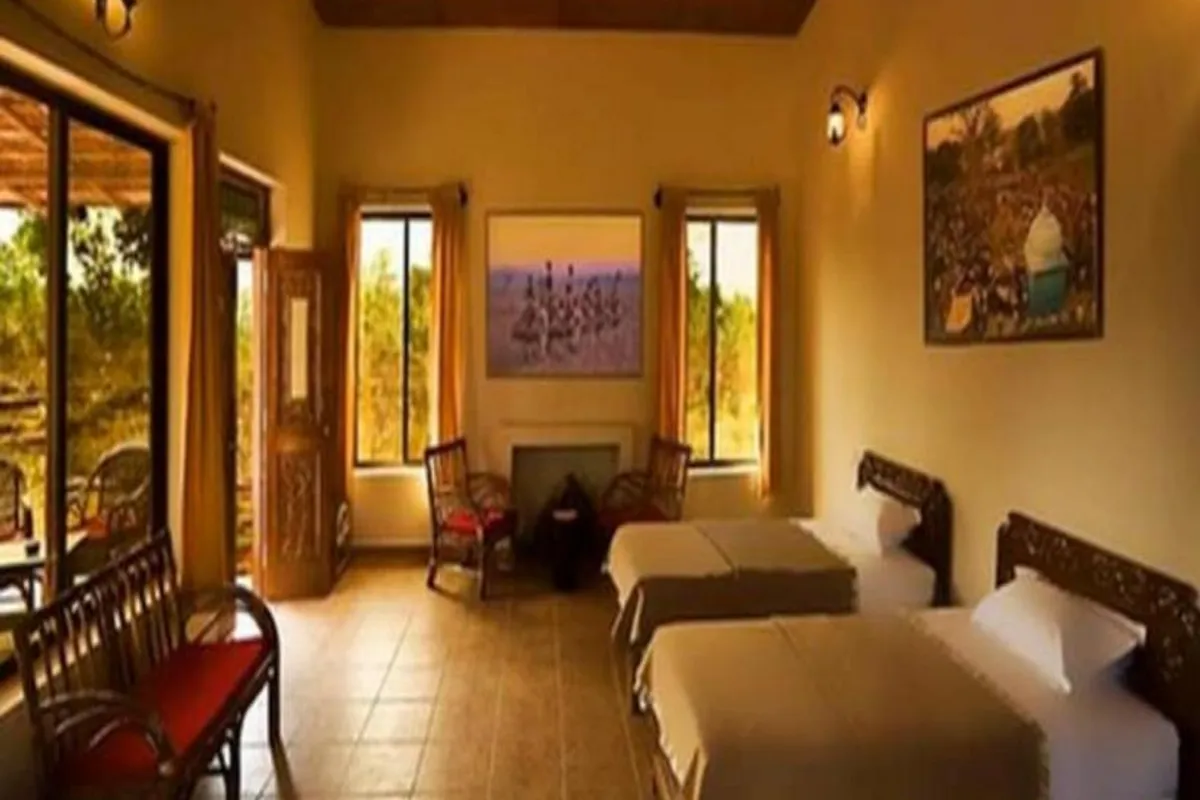 Bastar Jungle Resort bathroom and tub space
