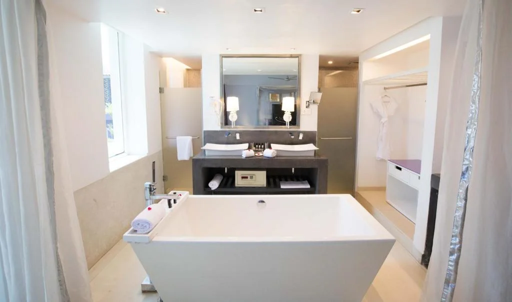 The Park Calangute Goa - Hotel with Bathtub in Goa
