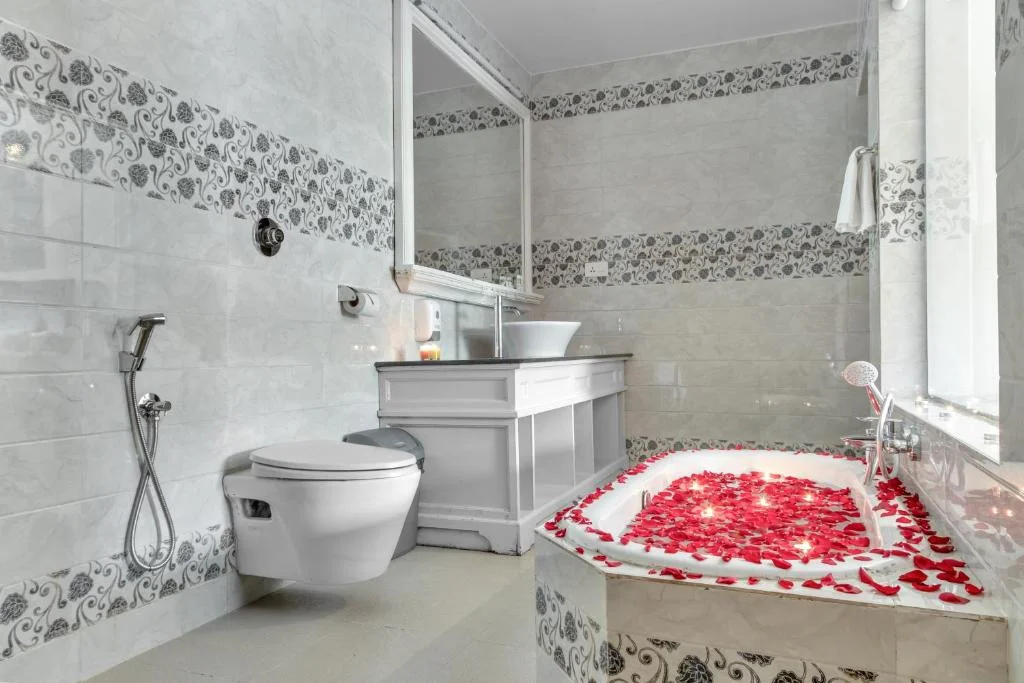 Wild Berry Resort Agonda - Hotel with Bathtub in Goa