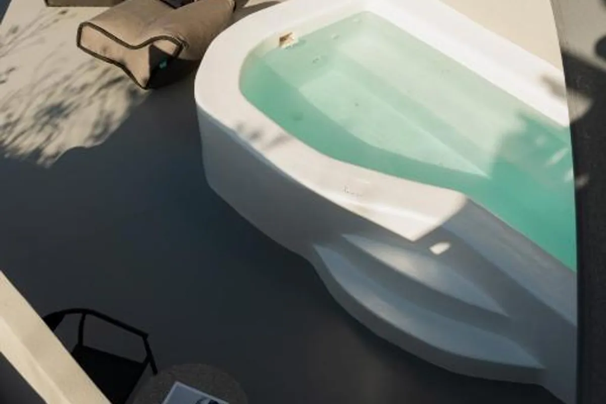 Black Diamond Suites - Hotel with Bathtub in Santorini
