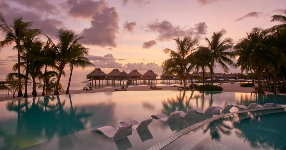 Hotels in Bora Bora with Bathtub