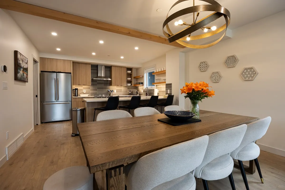 Brand New Stylish Spacious Home with Amazing Views - Hotel with Bathtub in Banff