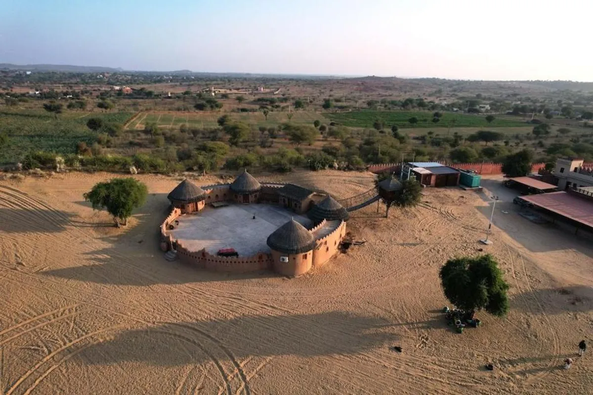 Camp Thar Osian - Hotel with Bathtub in Osian
