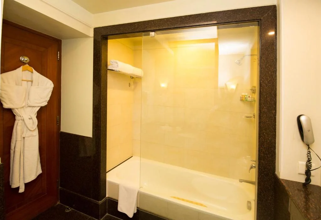 Clarion Bella Casa At Airport - Hotel with Bathtub in Jaipur