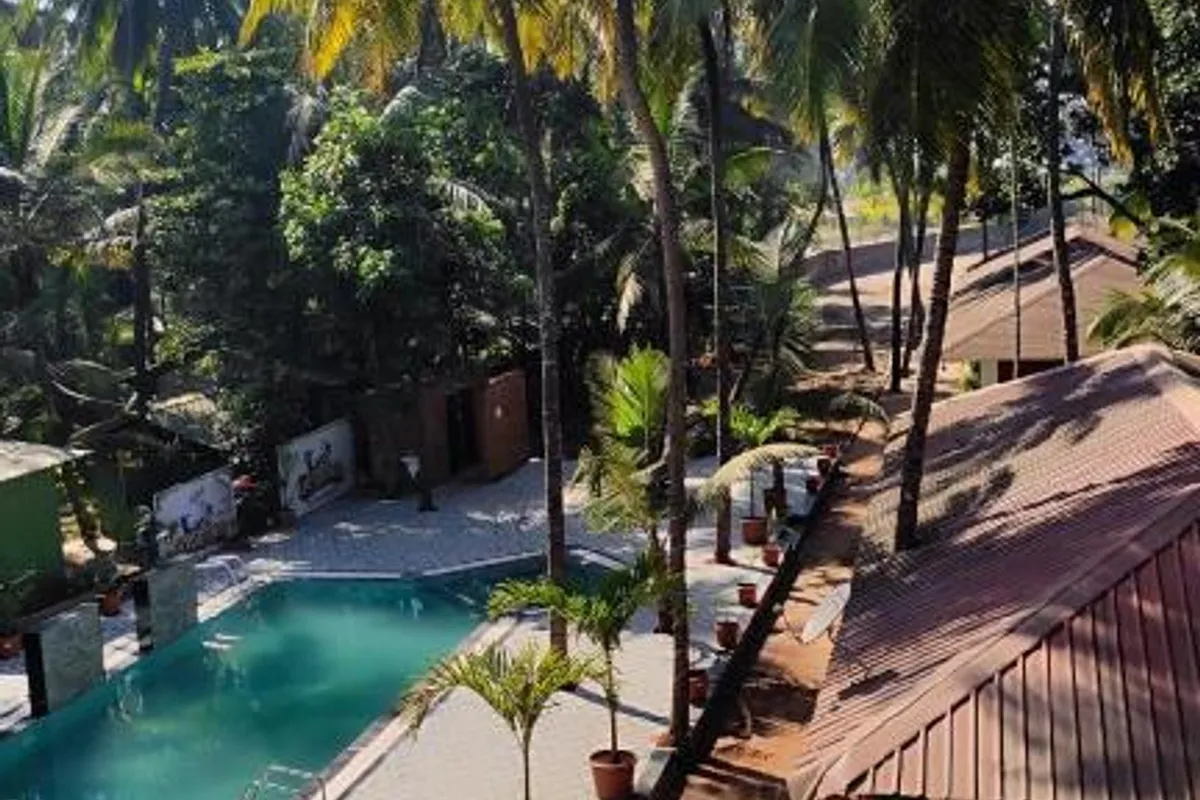 Cocorico Beach Resort Diveagar property and ambiance