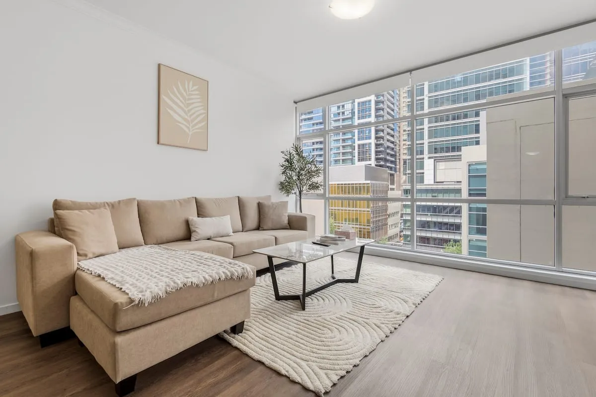 Cozy Sydney CBD 2BR + Study | Free Secure Parking - Hotel with Bathtub in Sydney