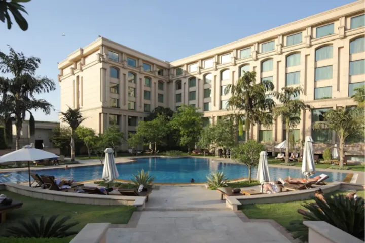 The Grand New Delhi - Hotel with Bathtub in Delhi