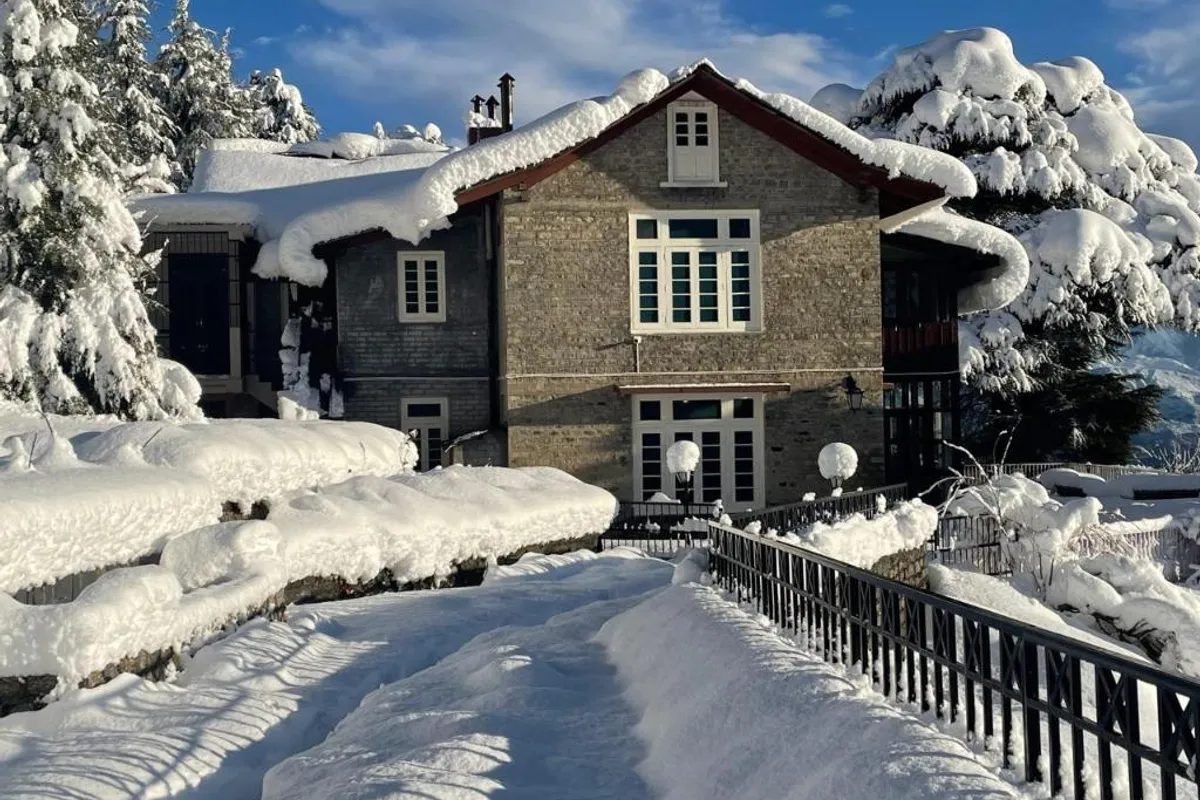 Deodar Manor Khajjiar