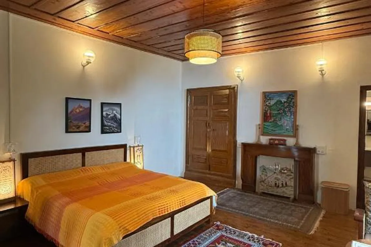 Deodar Manor Khajjiar suite interior