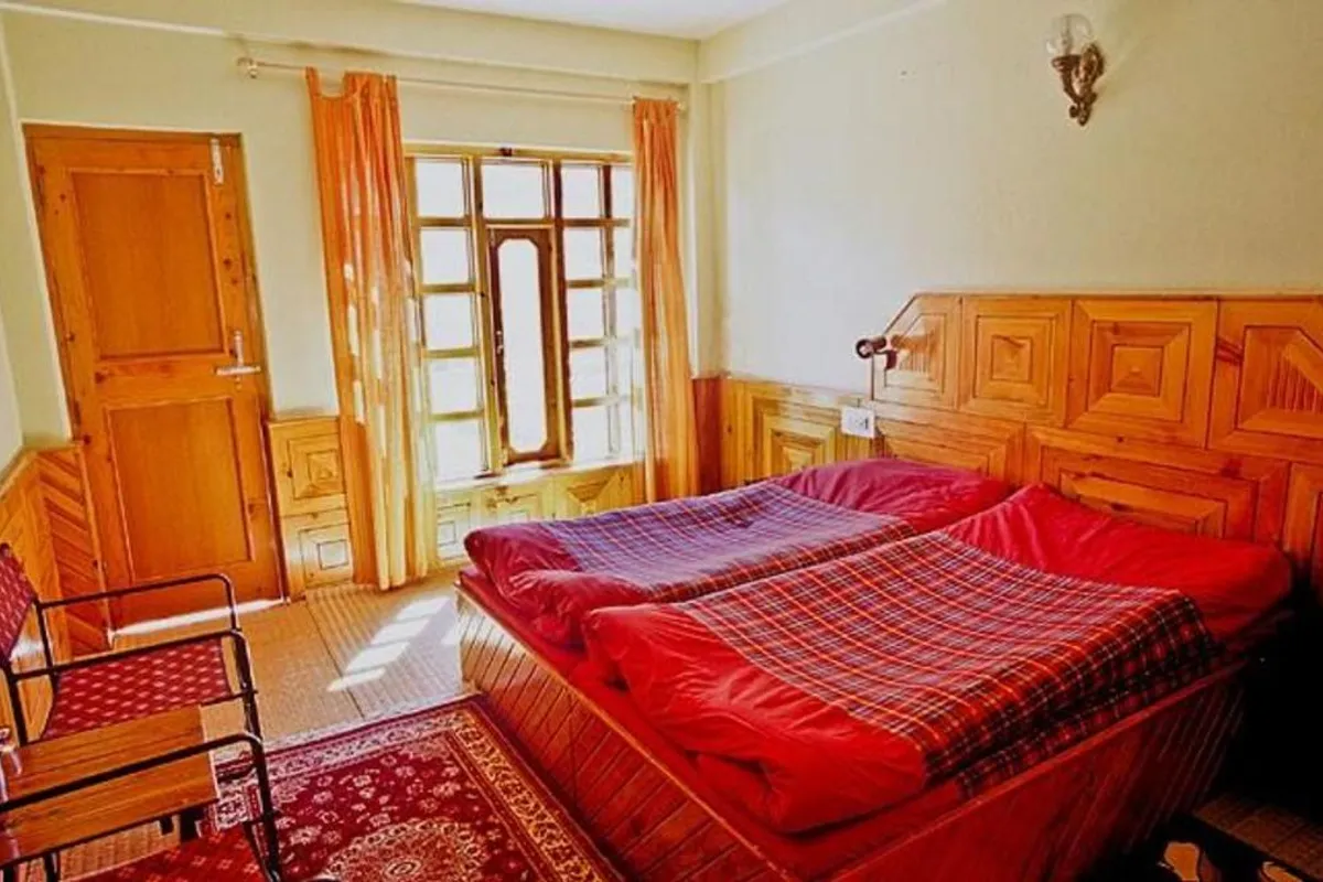 Grand Dewachen Kaza - Hotel with Bathtub in Spiti