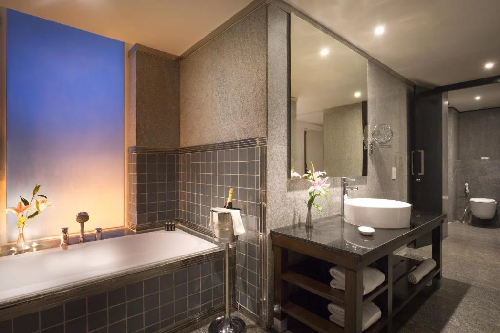 Hard Rock Hotel Goa - Hotel with Bathtub in Goa