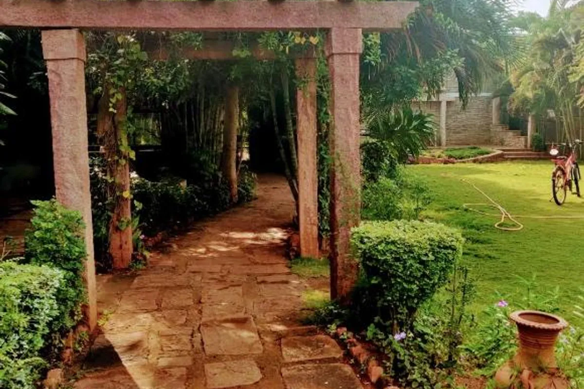 Hotels with private bathtubs in Badami, India