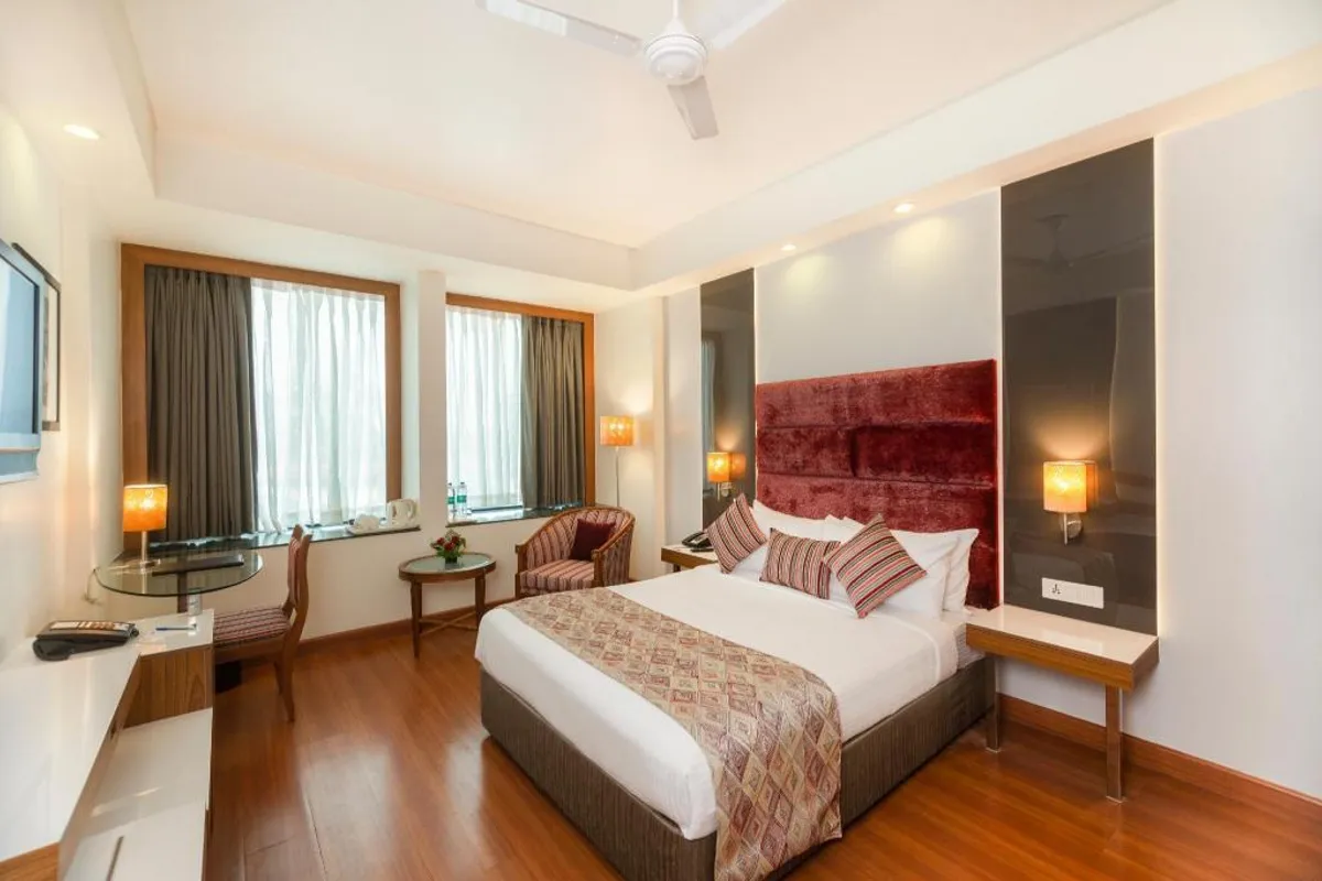 Hotels with private bathtubs in Patna, India