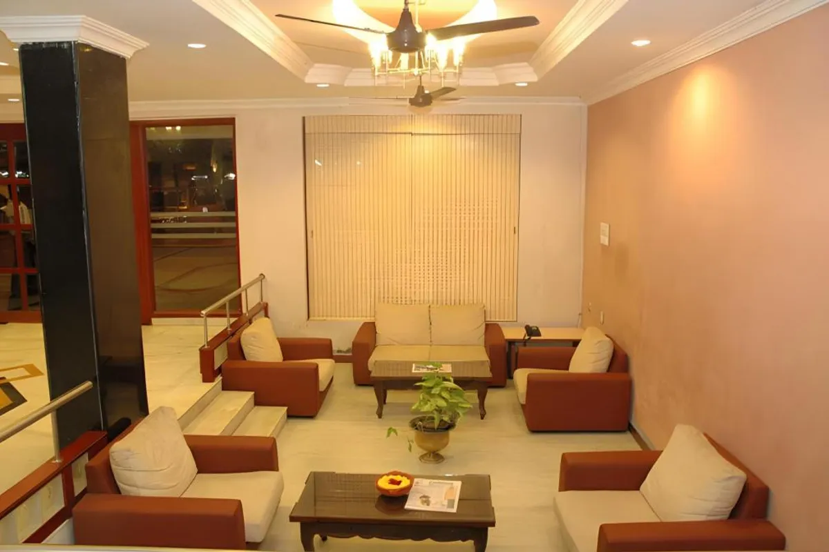 Hotel Saradharam Chidambaram room view
