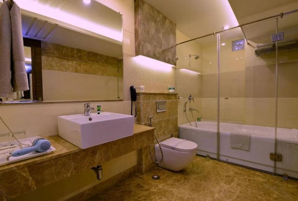Hotel Windsor Heights - Hotel with Bathtub in Gurgaon