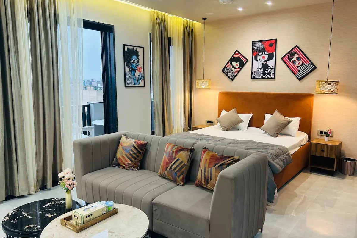 Top Hotels with Bathtubs in Indore: Premium Couple-Friendly Suites (2026 Guide)