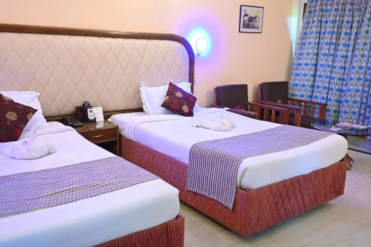 Kaziranga Golf Resort Jorhat property and ambiance
