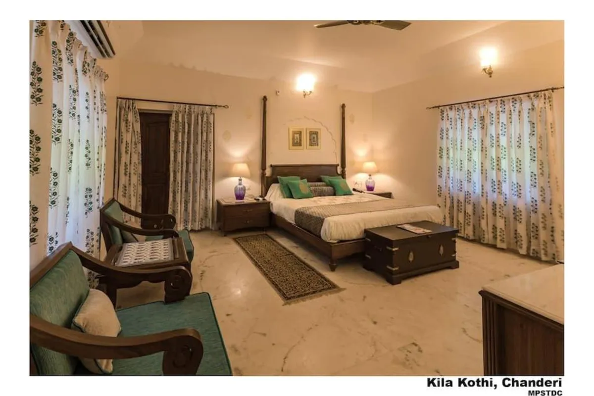 Kila Kothi Heritage Stay Chanderi suite interior
