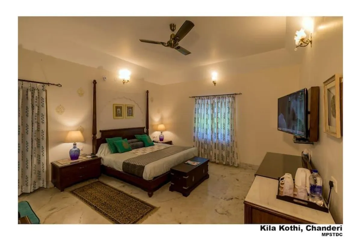 Kila Kothi Heritage Stay Chanderi property and ambiance