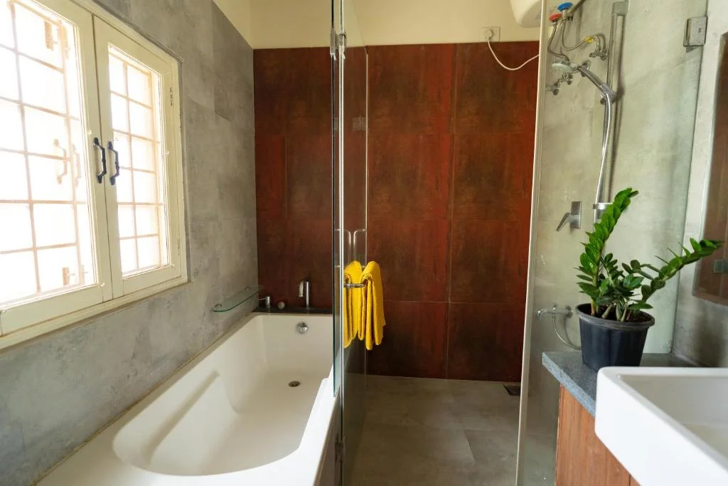 Luho 187 Boutique Suites, Koramangala - Hotel with Bathtub in Bangalore