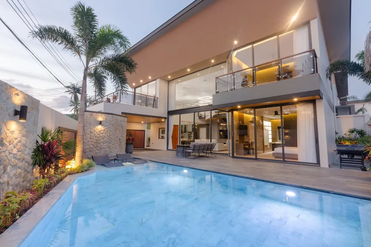 luxurious 3 bedroom villa with pool in Rawai - Hotel with Bathtub in Phuket