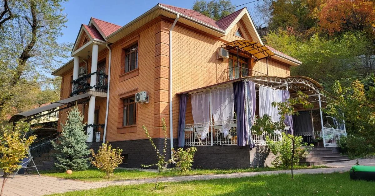 CryptoHotel.Club - Hotel with Bathtub in Almaty