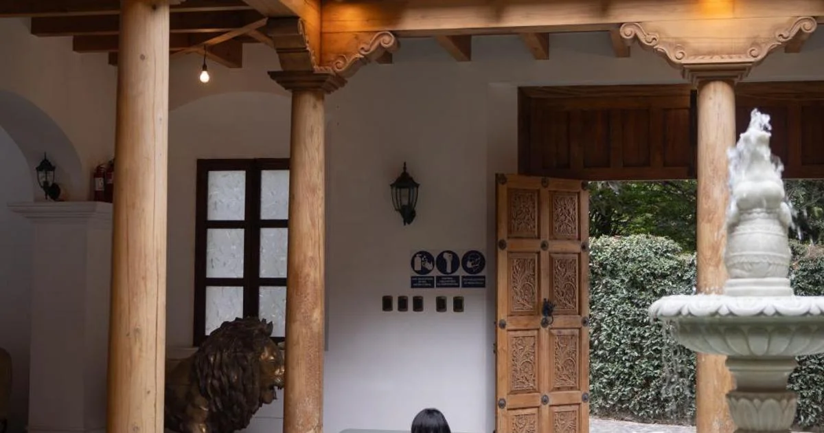 Indian Palace Hotel Boutique Spa & Restaurante - Hotel with Bathtub in Antigua