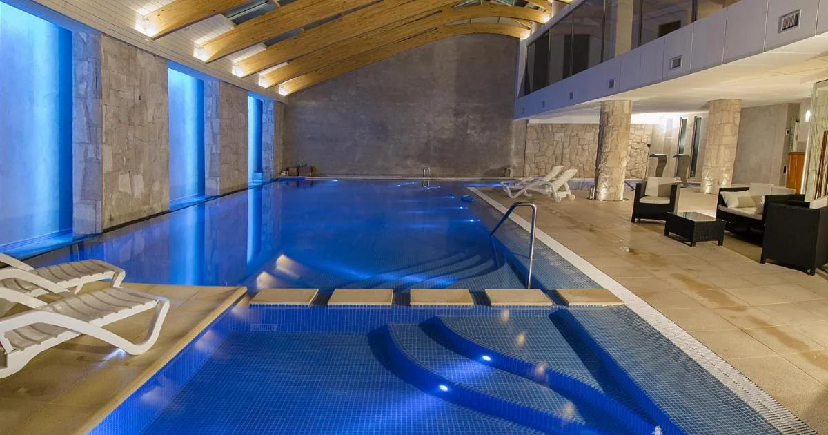 Hotel Cristal - Hotel with Bathtub in Bariloche