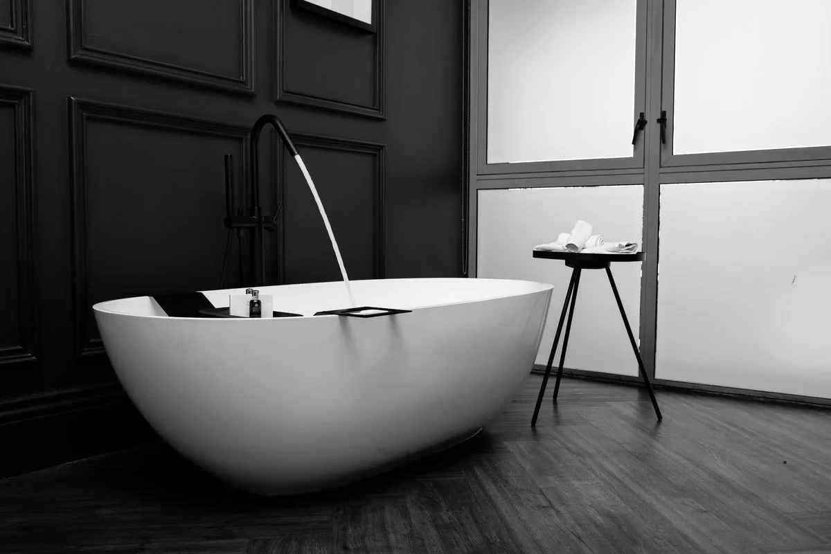 Waldorf Astoria Berlin - Hotel with Bathtub in Berlin