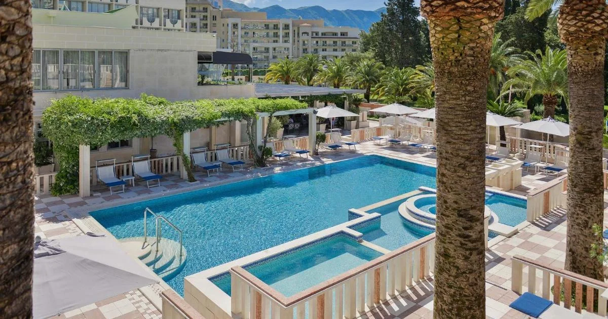 Mediteran Hotel & Resort - Hotel with Bathtub in Budva