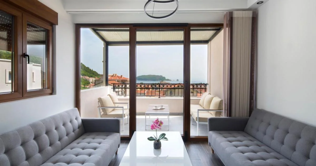 Villa Lazy Hill - Hotel with Bathtub in Budva