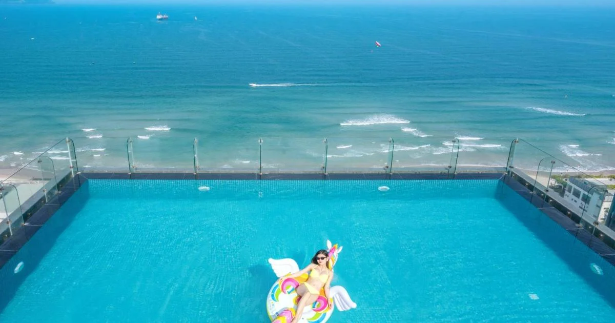 Canvas Danang Beach Hotel - Hotel with Bathtub in Da Nang