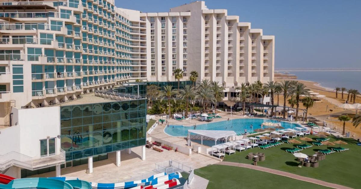 Leonardo Club Hotel Dead Sea - Hotel with Bathtub in Dead Sea