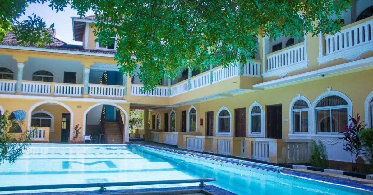Manyatta Azure Boutique Hotel - Hotel with Bathtub in Diani Beach
