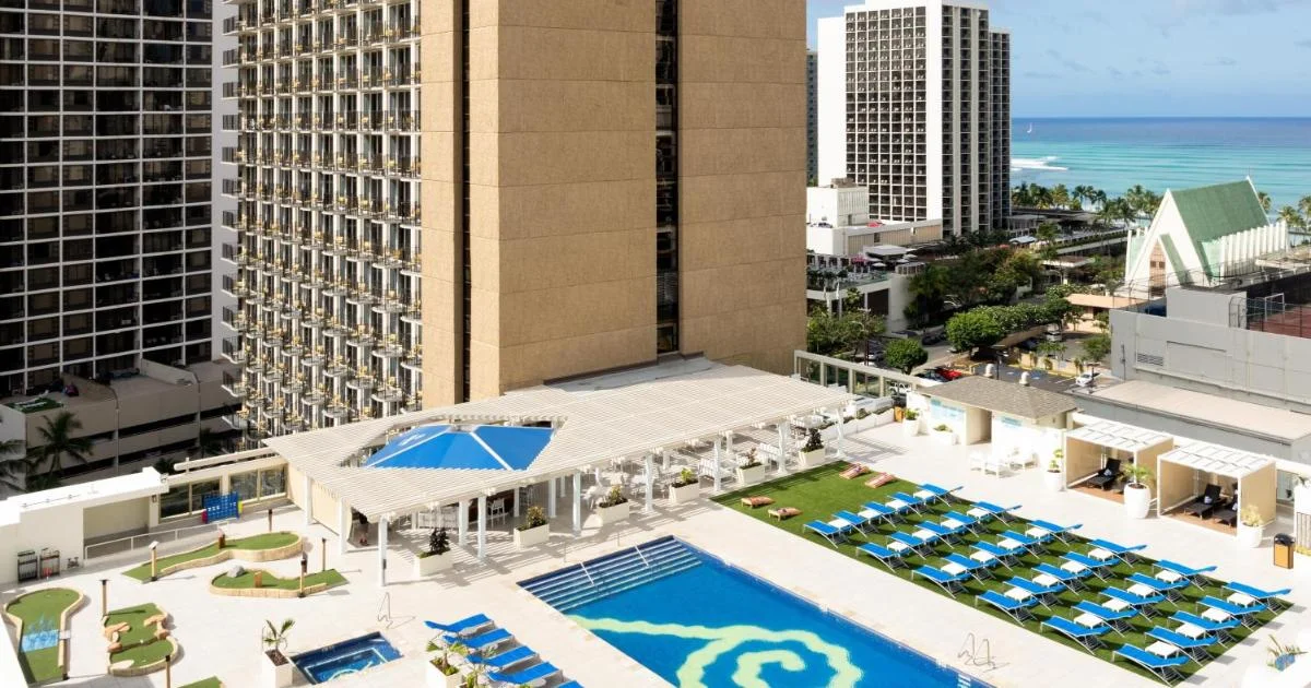 Hilton Waikiki Beach Resort & Spa - Hotel with Bathtub in Honolulu