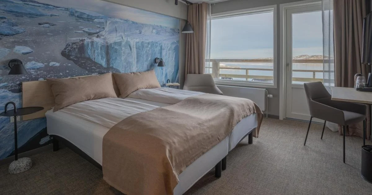 Hotel Hvide Falk - Hotel with Bathtub in Ilulissat