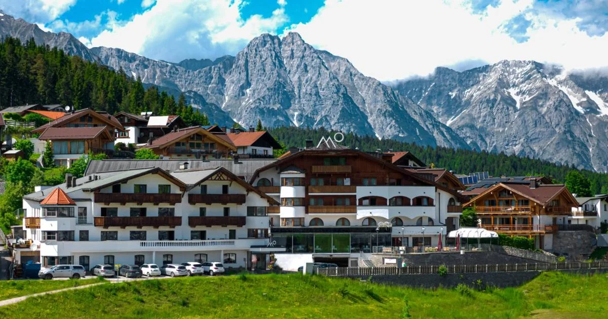 Mountains Hotel - Hotel with Bathtub in Innsbruck