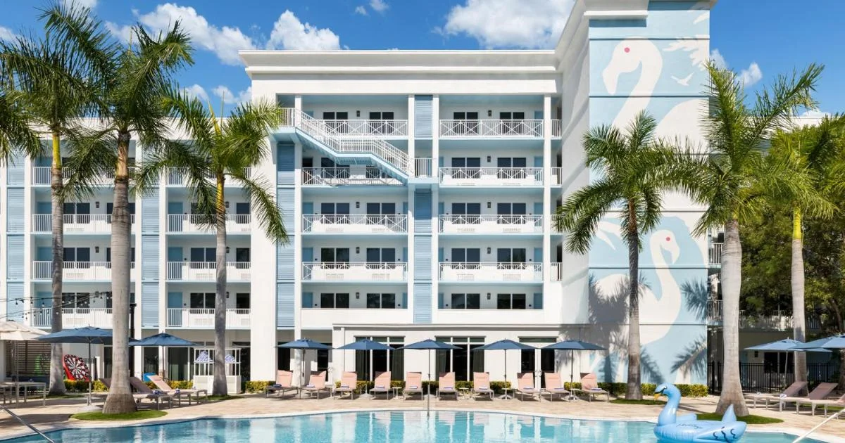 Blue Flamingo Resort Key West - Hotel with Bathtub in Key West