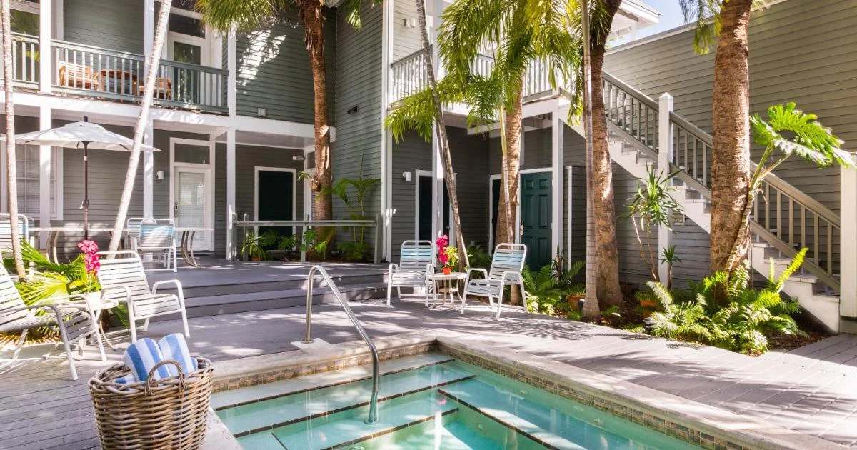The Cabana Inn Key West - Hotel with Bathtub in Key West
