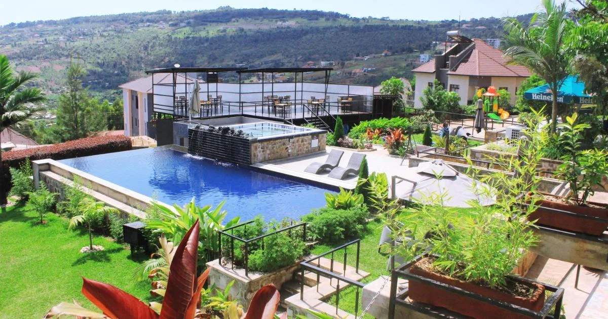 REBERO RESORT Ltd - Hotel with Bathtub in Kigali