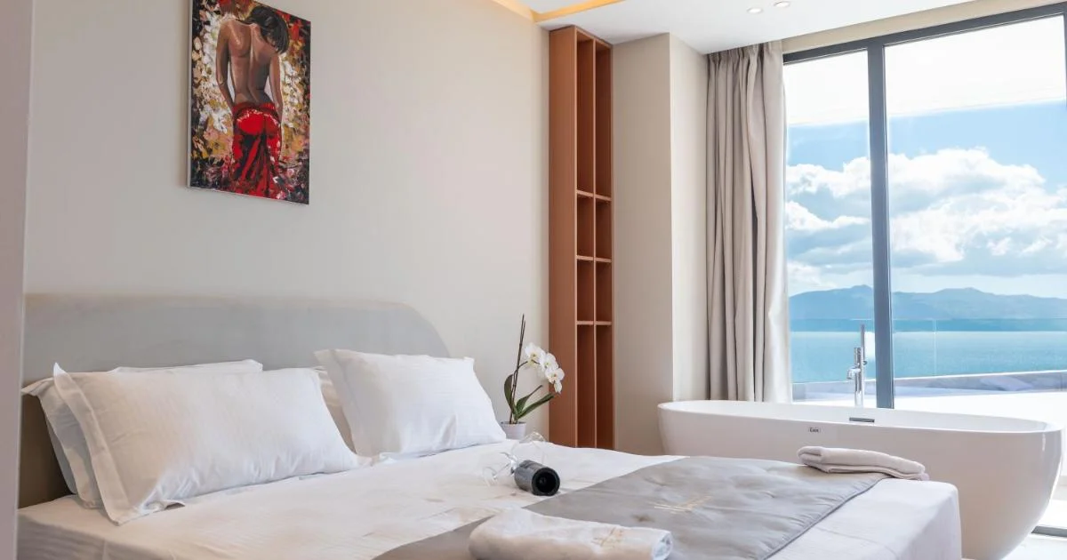 Jako Premium Hotel - Hotel with Bathtub in Ksamil