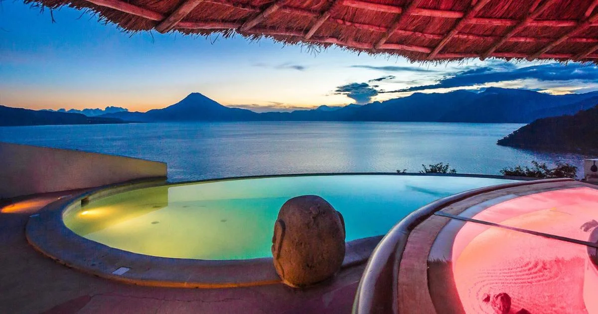 Tzampoc Resort - Hotel with Bathtub in Lake Atitlan