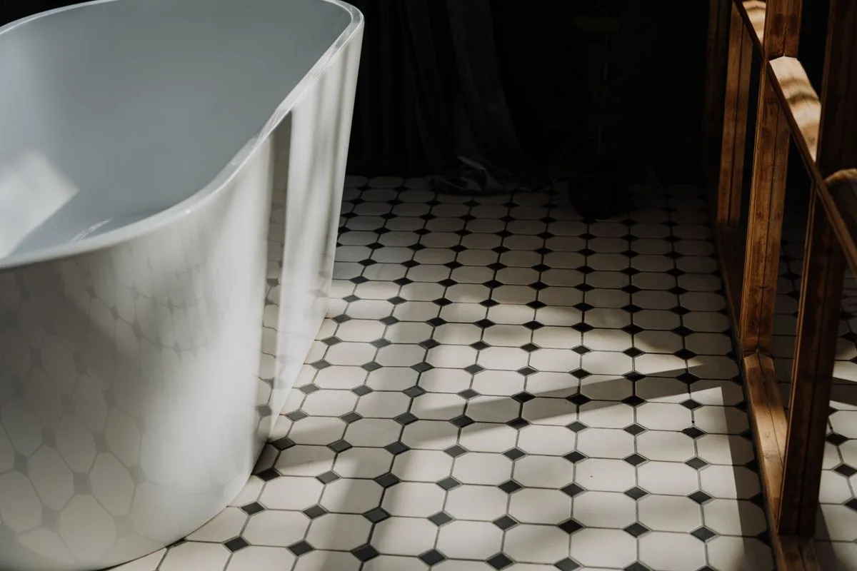 Claridges Hotel London - Hotel with Bathtub in London