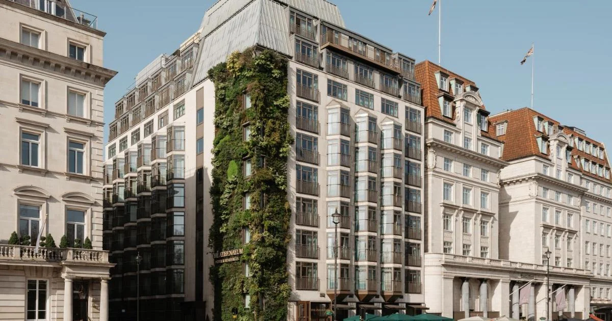 The Athenaeum Hotel & Residences - Hotel with Bathtub in London