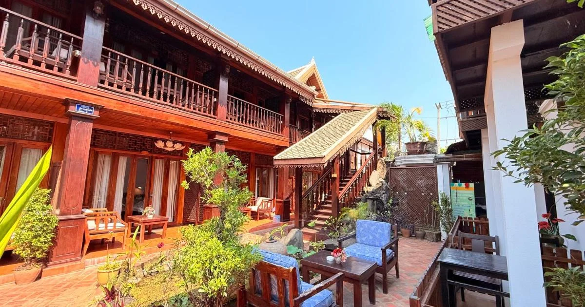 Chaluenxay Boutique Hotel & Travel - Hotel with Bathtub in Luang Prabang