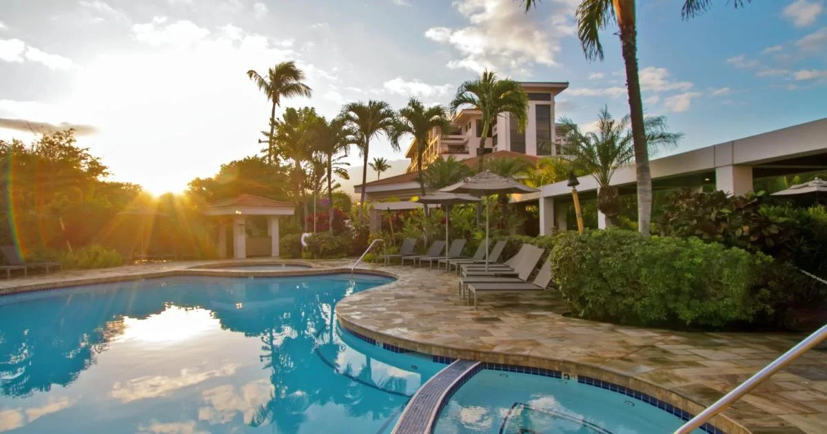 Maui Coast Hotel - Hotel with Bathtub in Maui